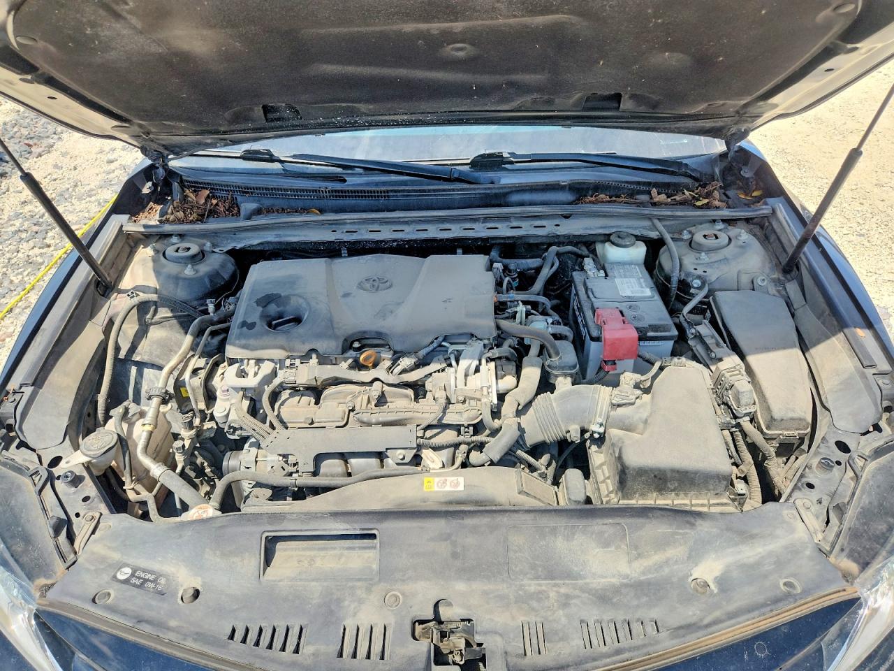 2020 TOYOTA CAMRY LE photo 21