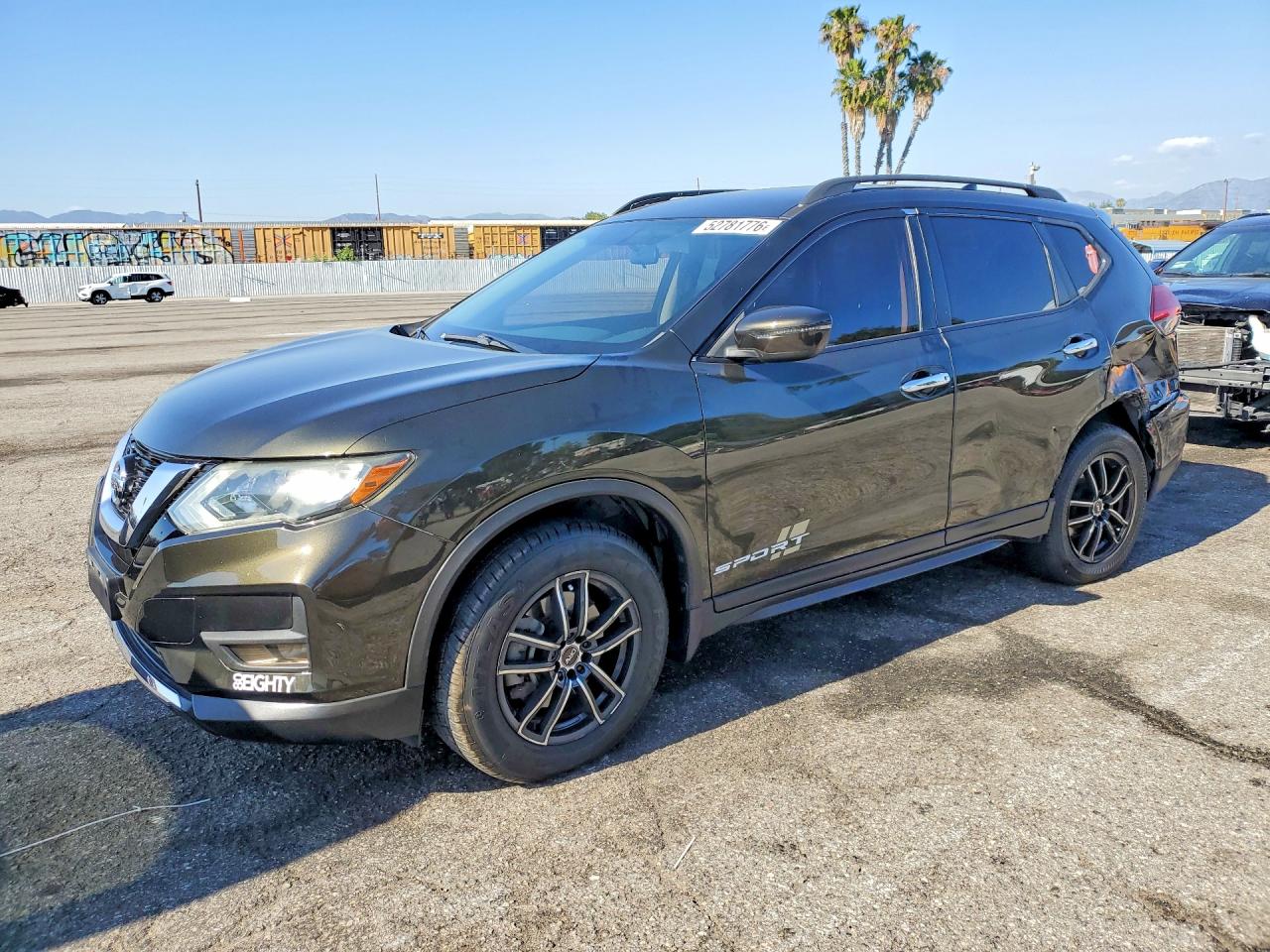 2017 NISSAN ROGUE