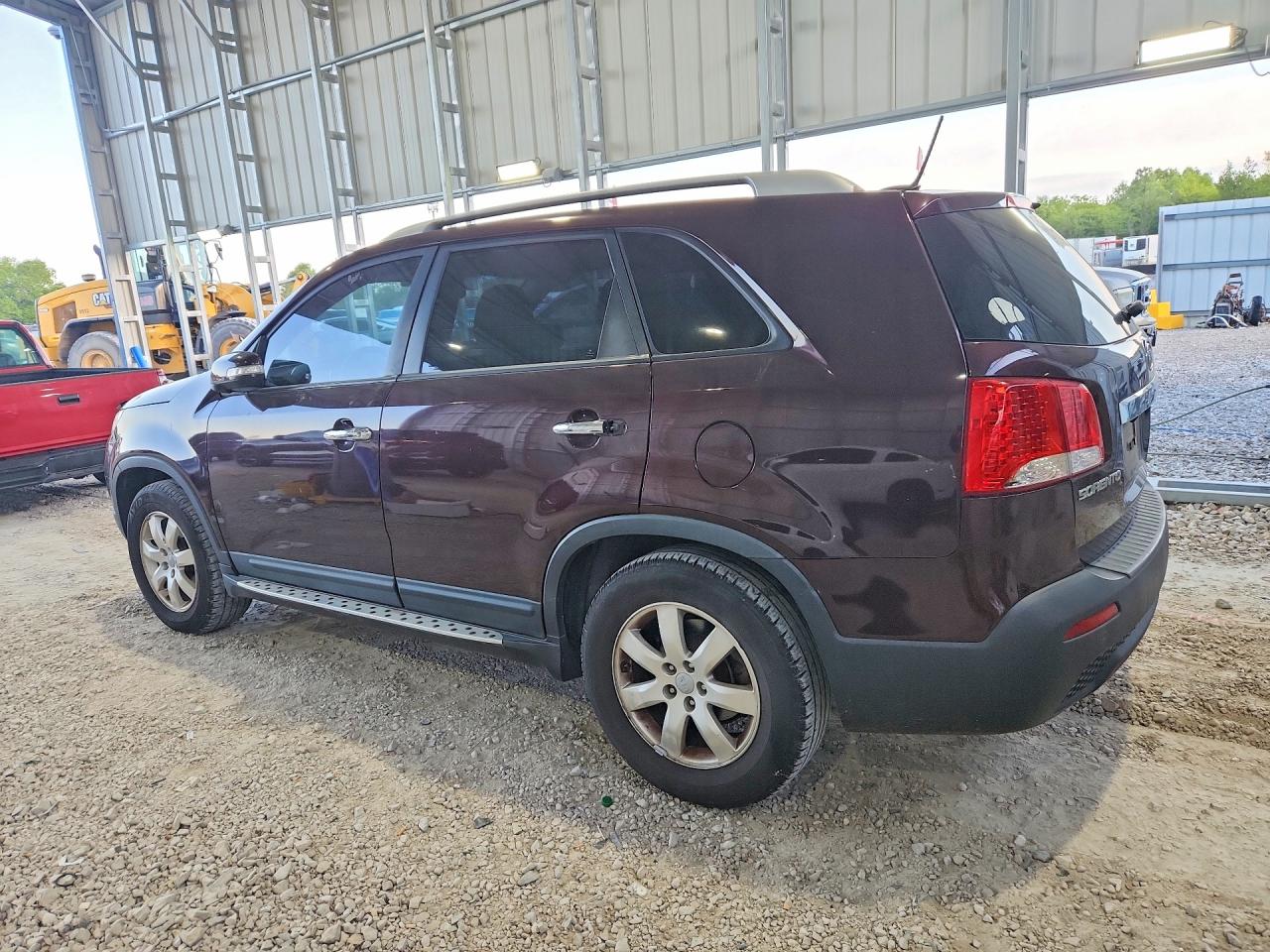 2012 KIA SORENTO LX photo 3