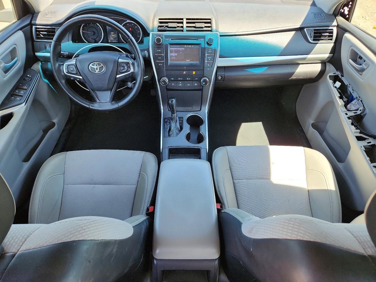 2017 TOYOTA CAMRY SE photo 15