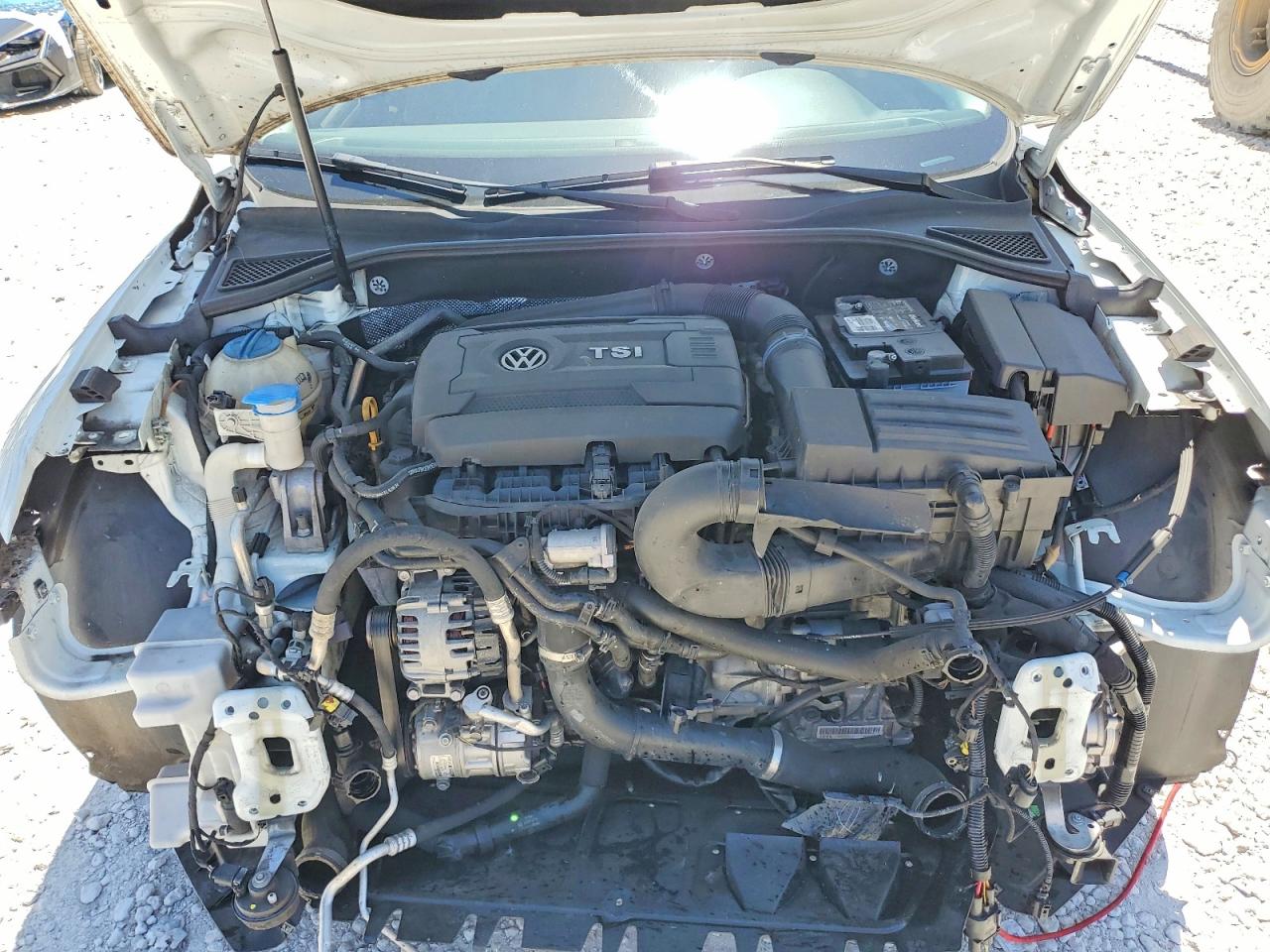 2017 VOLKSWAGEN PASSAT S photo 11