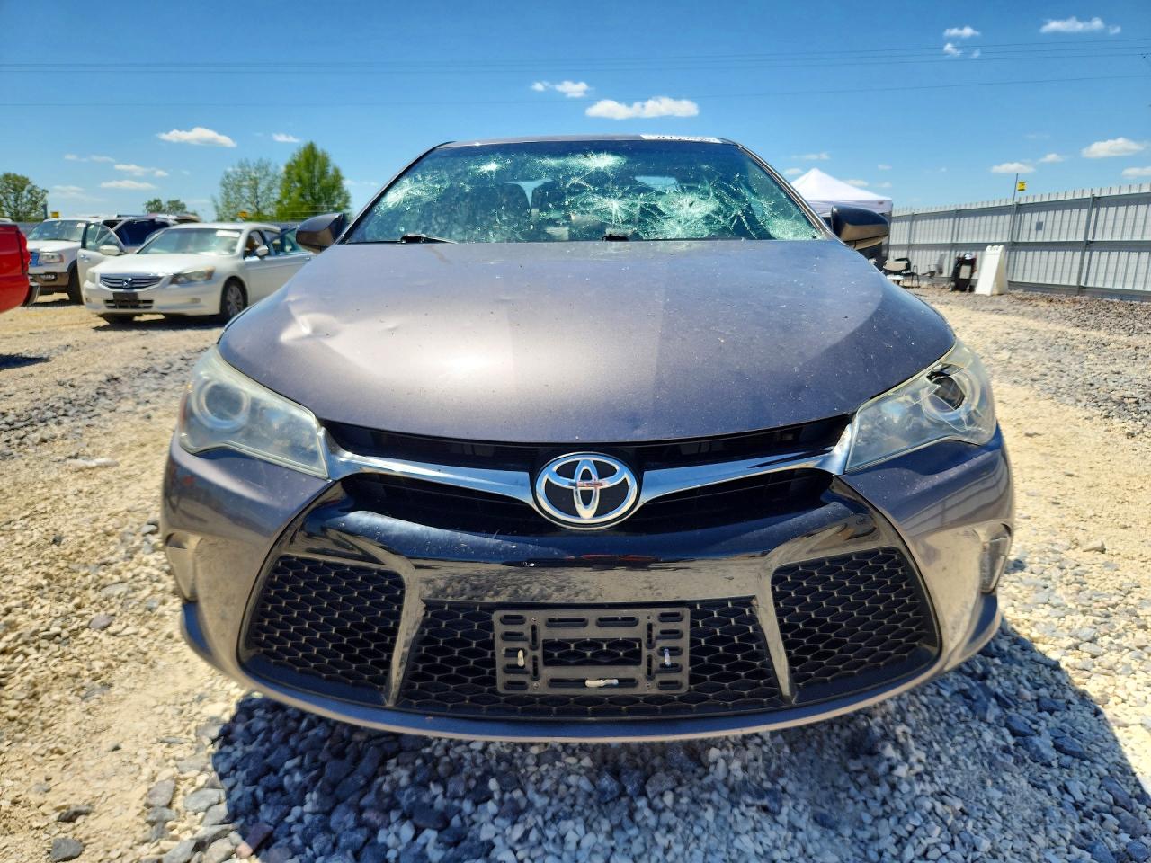 2017 TOYOTA CAMRY SE photo 13