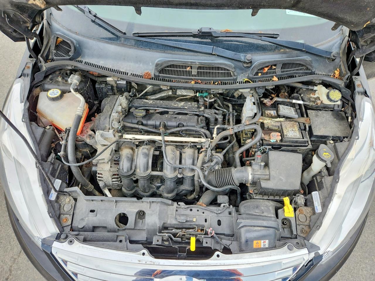 2012 FORD FIESTA SE photo 21