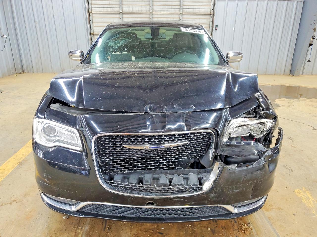 2018 CHRYSLER 300 LIMITED photo 9