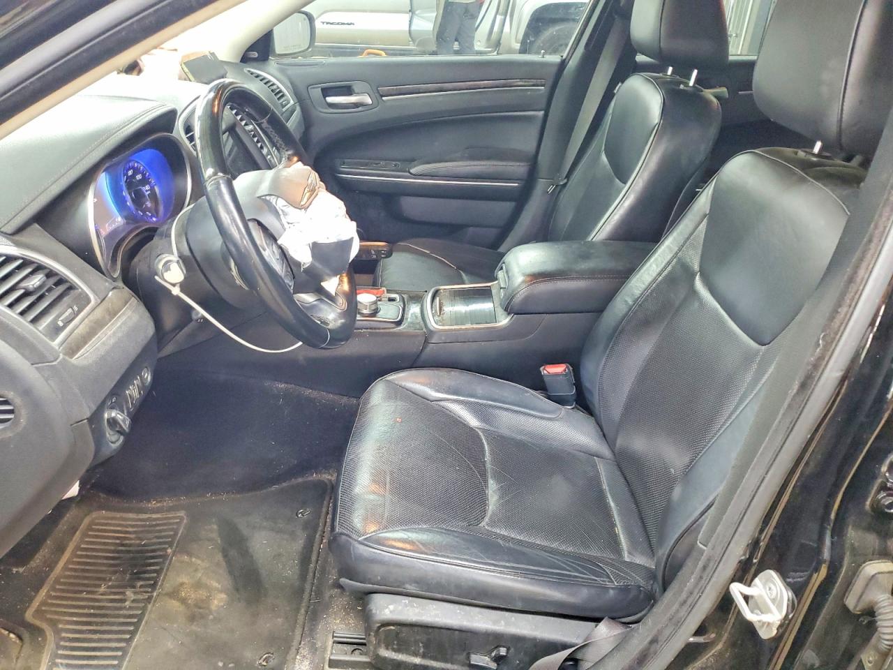 2018 CHRYSLER 300 LIMITED photo 13