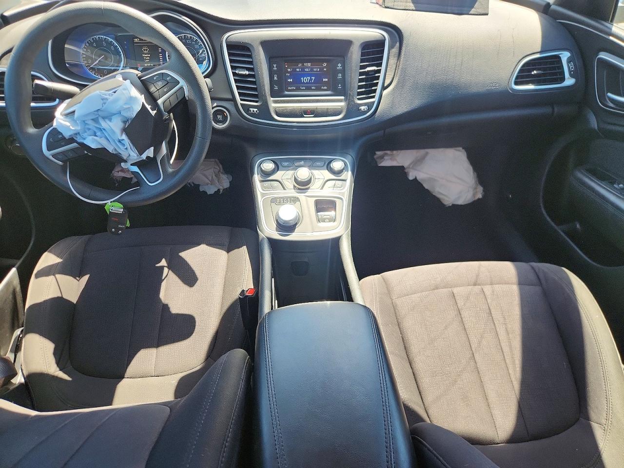 2015 CHRYSLER 200 LIMITED photo 19