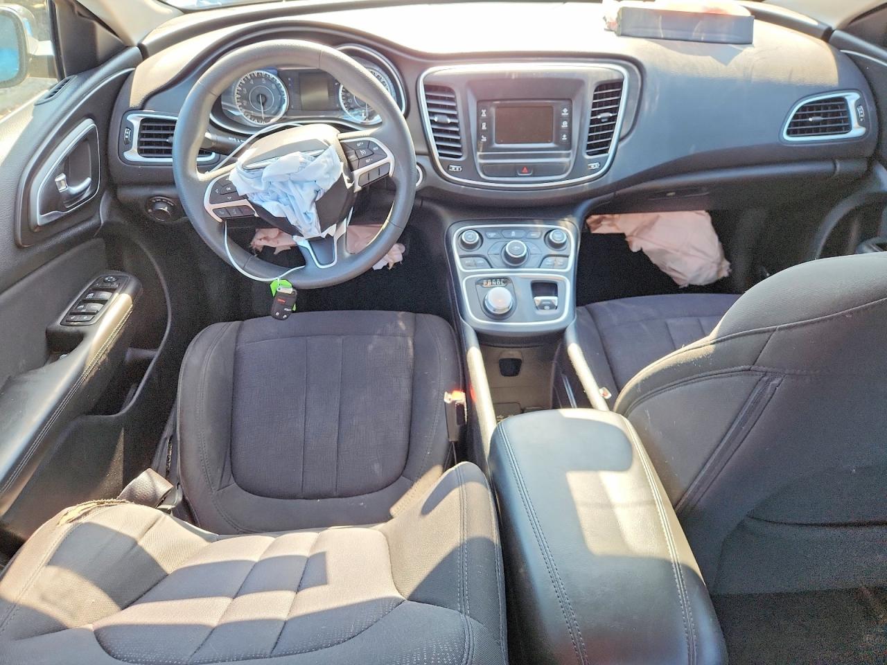 2015 CHRYSLER 200 LIMITED photo 15