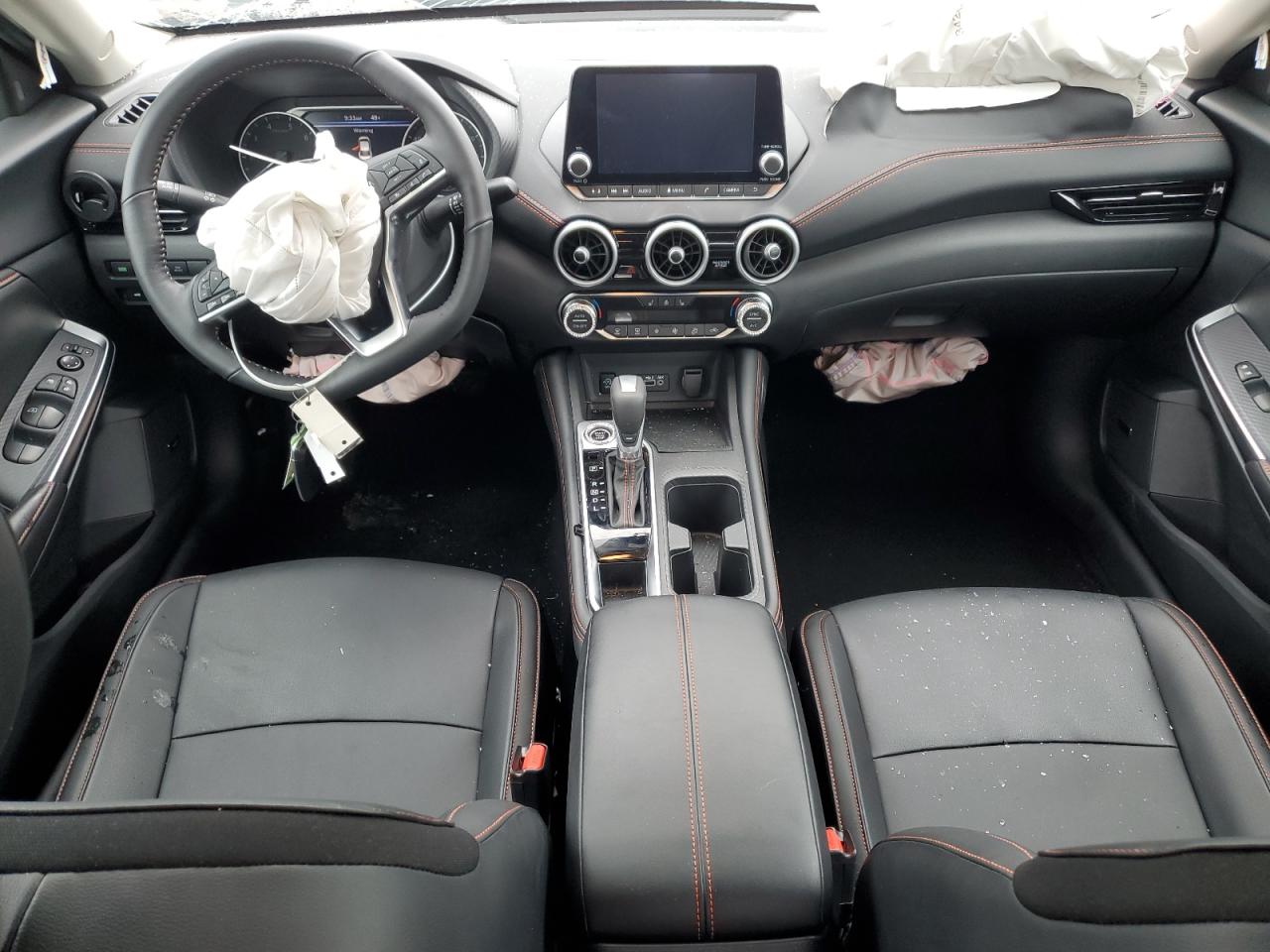 2024 NISSAN SENTRA SR photo 8