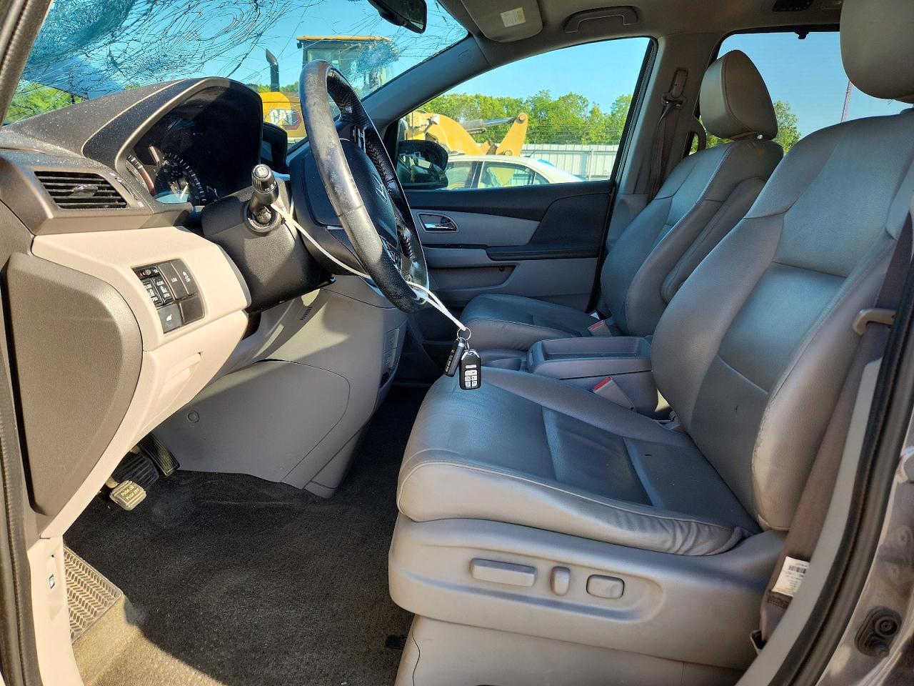 2016 HONDA ODYSSEY EXL photo 13