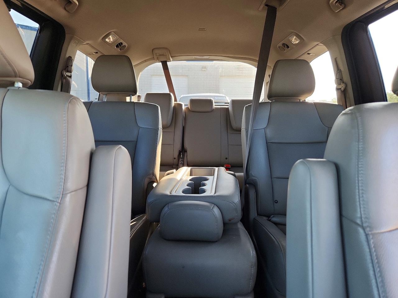2016 HONDA ODYSSEY EXL photo 19