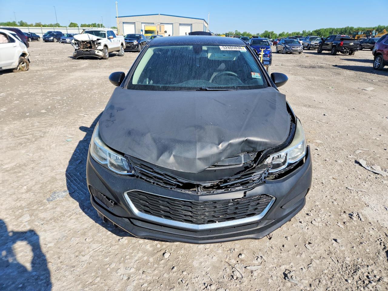 2017 CHEVROLET CRUZE LS photo 9