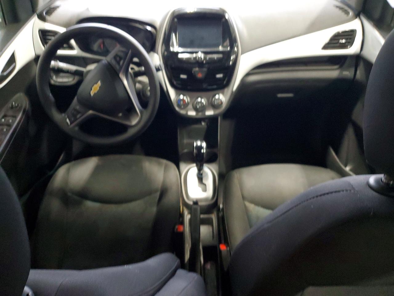 2017 CHEVROLET SPARK 1LT photo 15