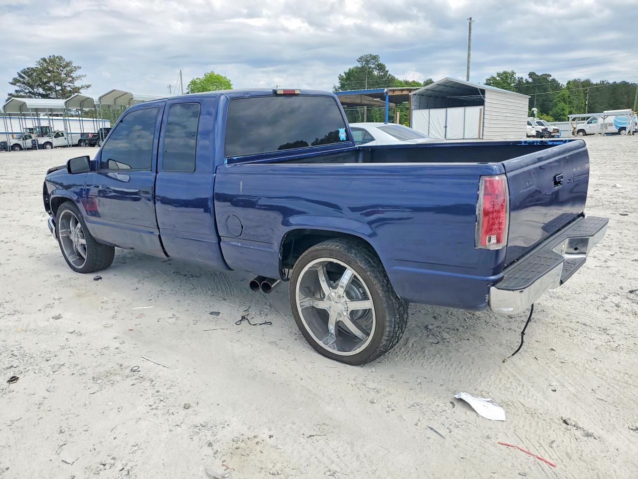 1996 GMC SIERRA photo 2