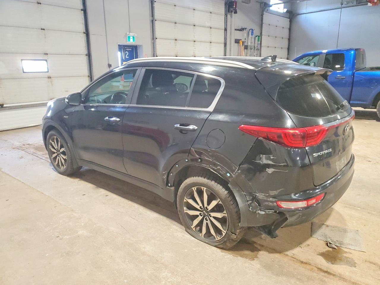 2017 KIA SPORTAGE EX photo 3