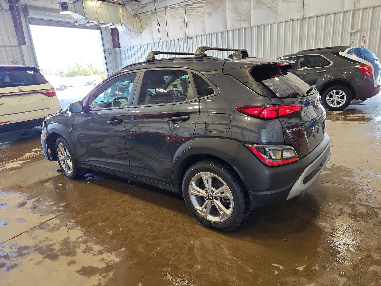 2022 HYUNDAI KONA SEL photo 4
