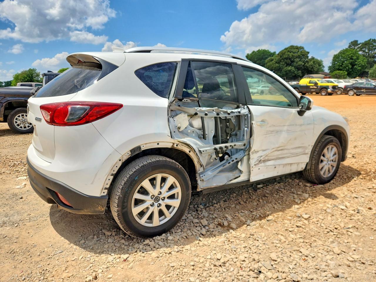2014 MAZDA CX-5 TOURING photo 3