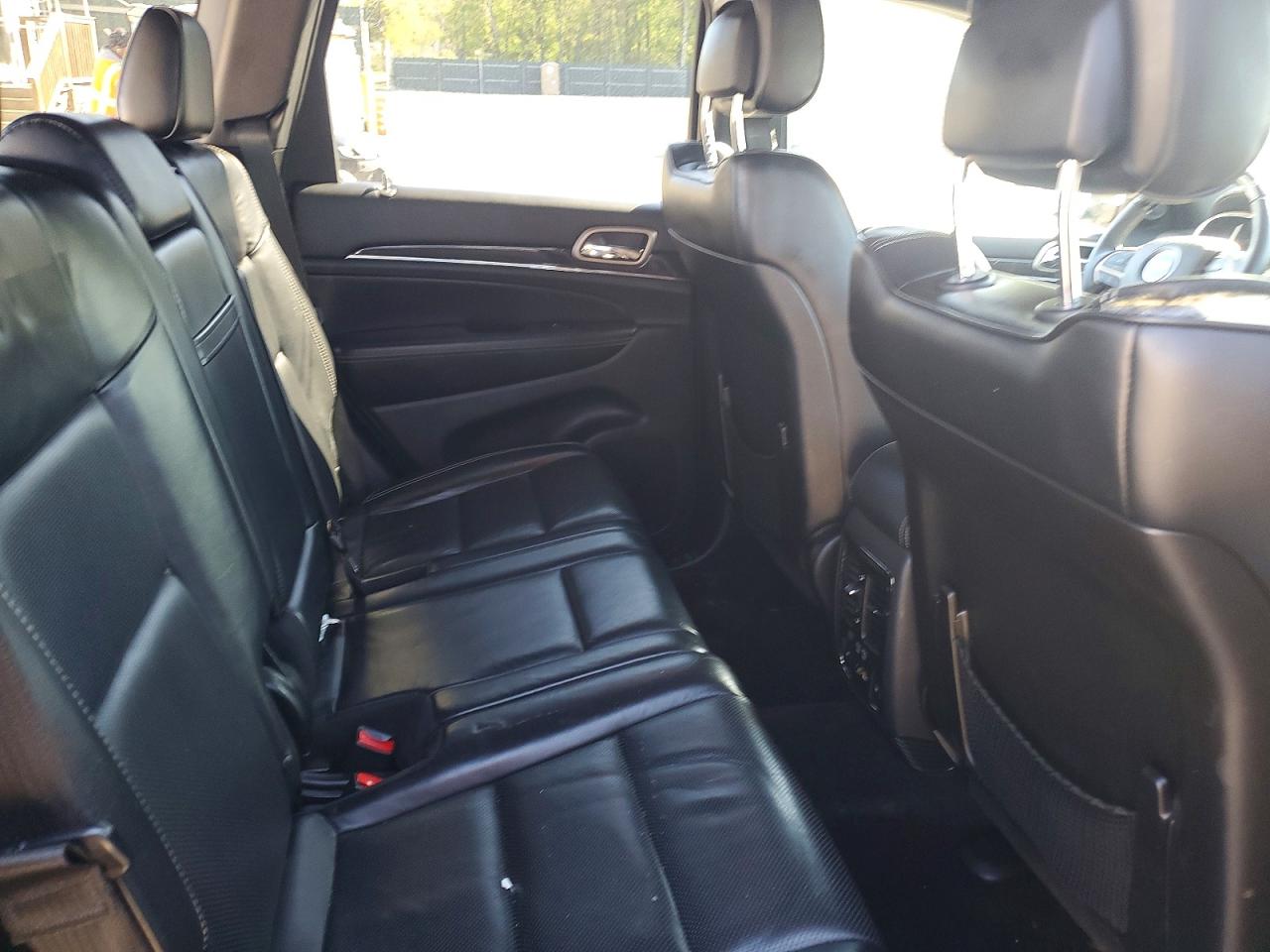 2015 JEEP GRAND CHEROKEE OVERLAND photo 21