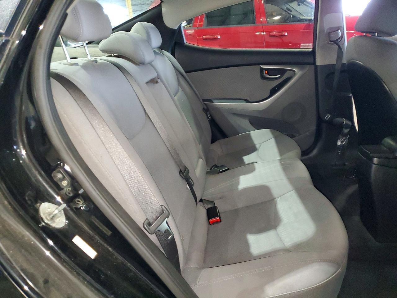2013 HYUNDAI ELANTRA GLS photo 28