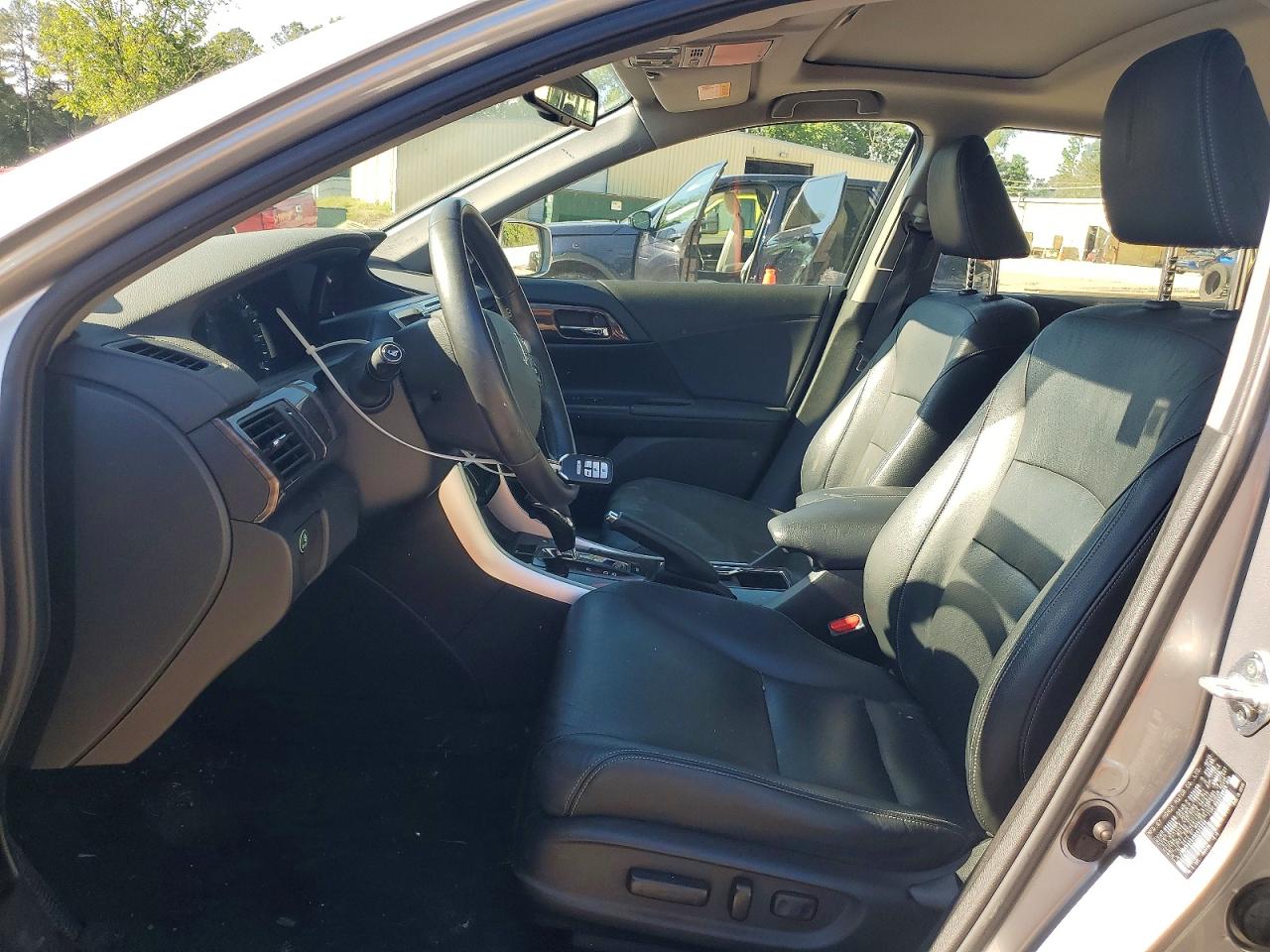 2017 HONDA ACCORD HYBRID EXL photo 19
