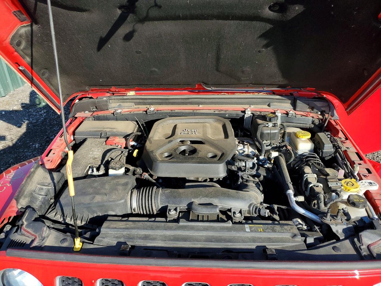 2018 JEEP WRANGLER UNLIMITED SAHARA photo 31