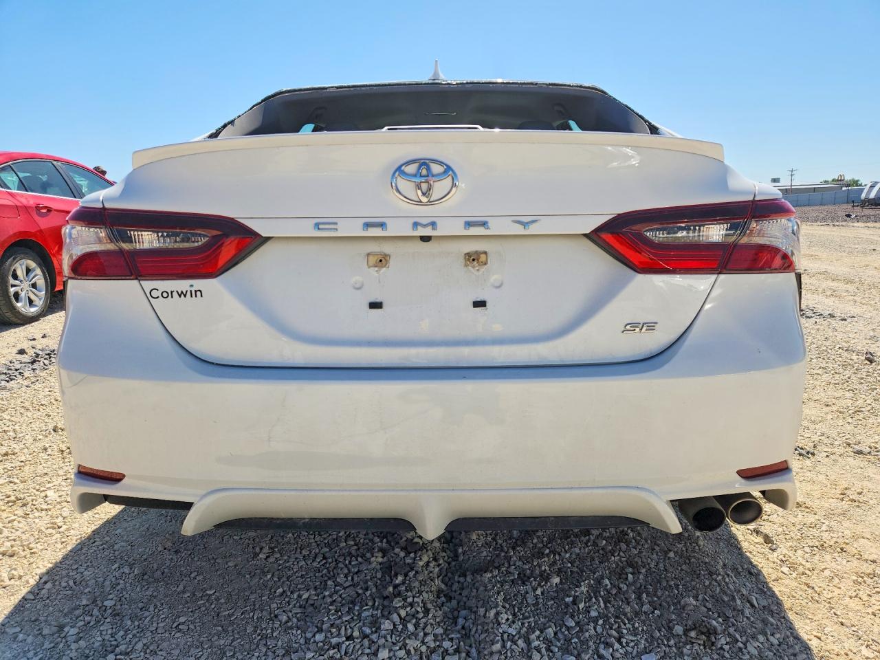 2022 TOYOTA CAMRY SE photo 11