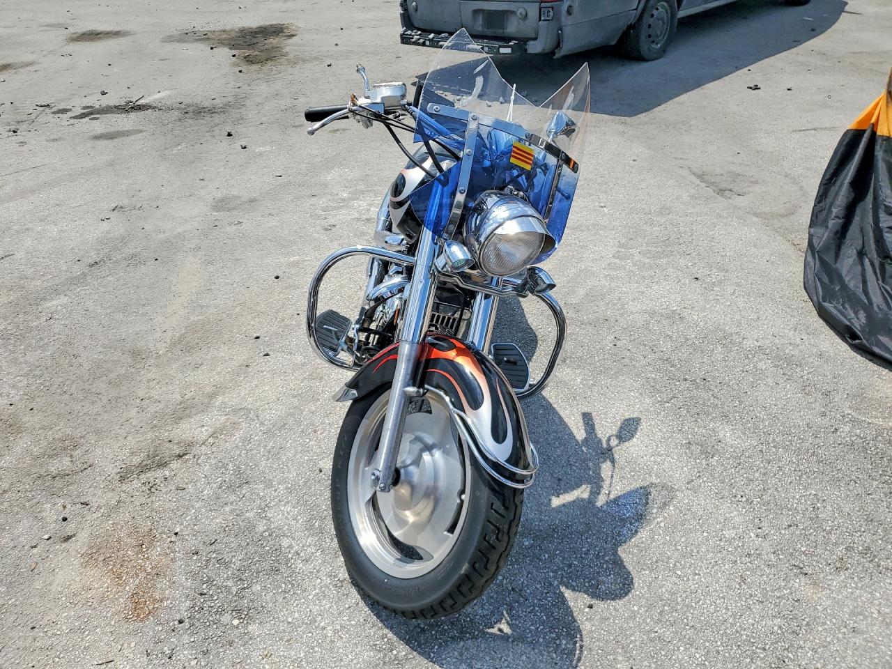 2005 HONDA VT1100 C2 photo 3