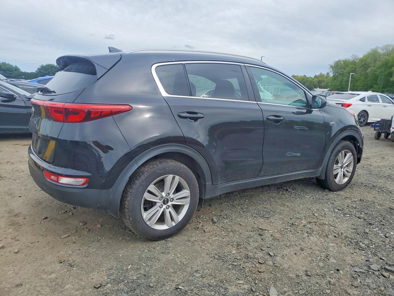 2018 KIA SPORTAGE LX photo 5