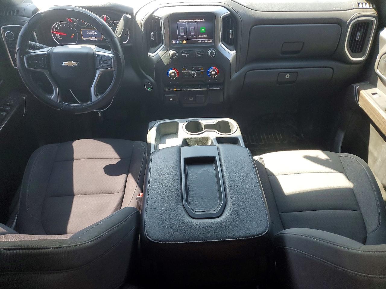 2020 CHEVROLET SILVERADO K1500 LT photo 15