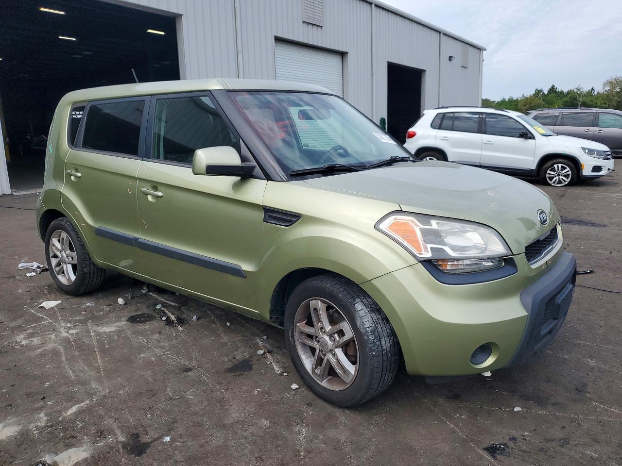 2011 KIA SOUL + photo 7