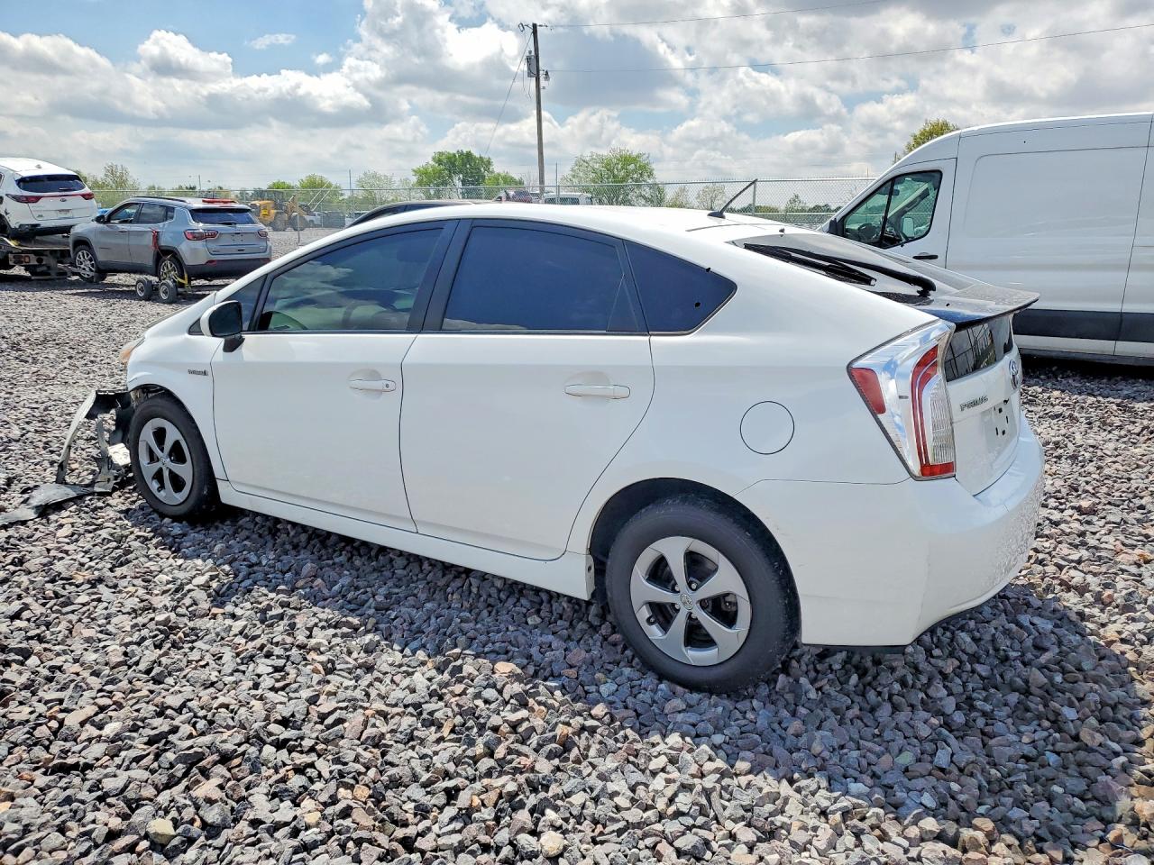 2012 TOYOTA PRIUS TWO photo 3