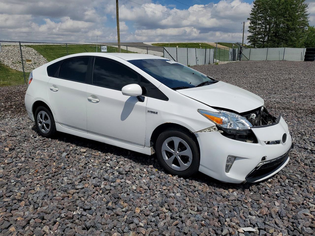 2012 TOYOTA PRIUS TWO photo 7
