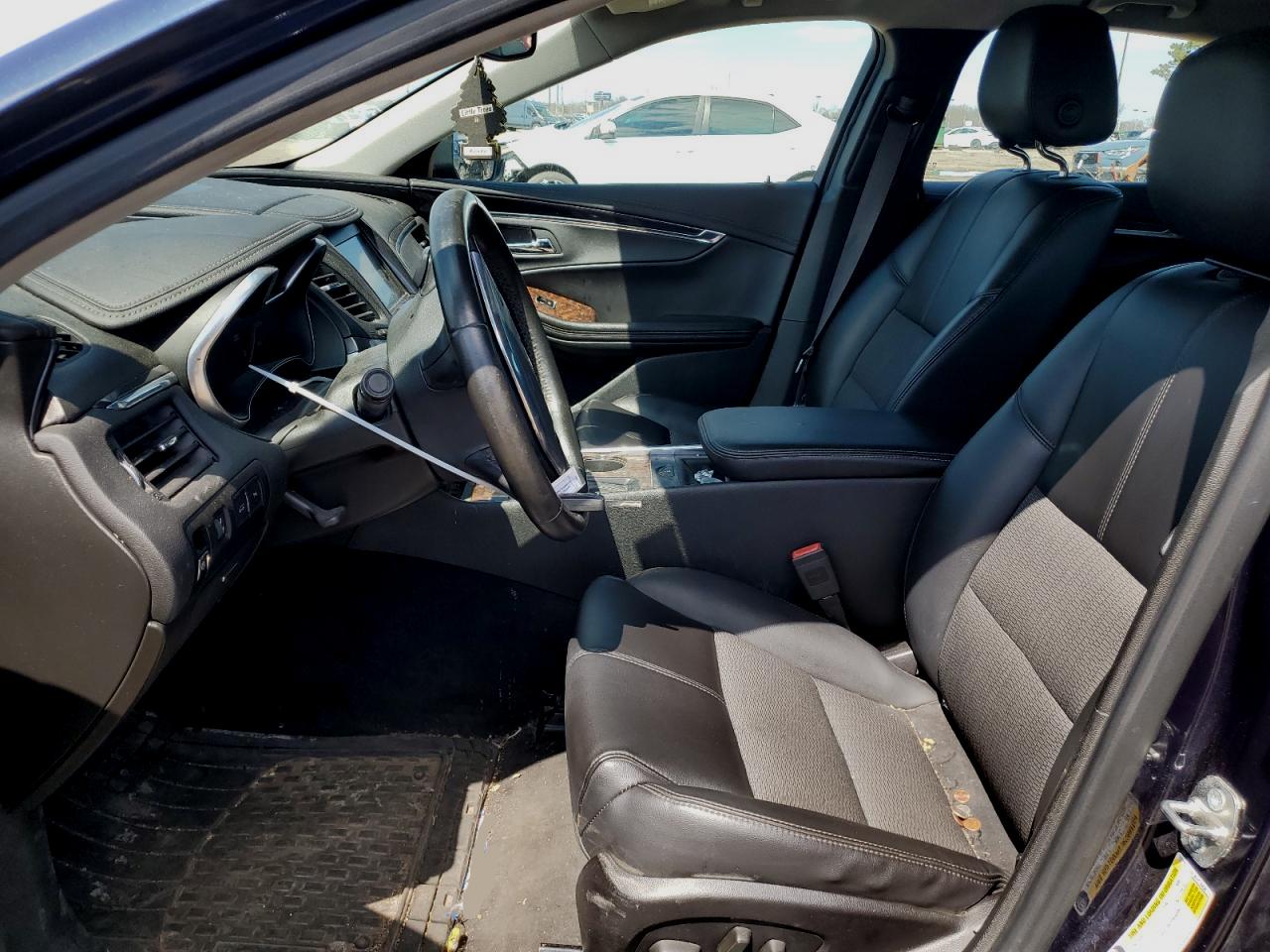 2015 CHEVROLET IMPALA LT photo 13
