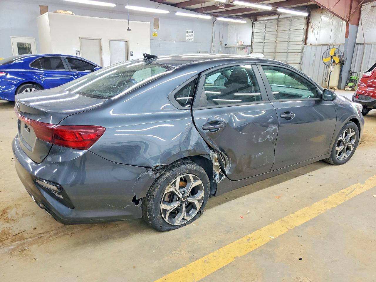 2021 KIA FORTE LXS photo 5