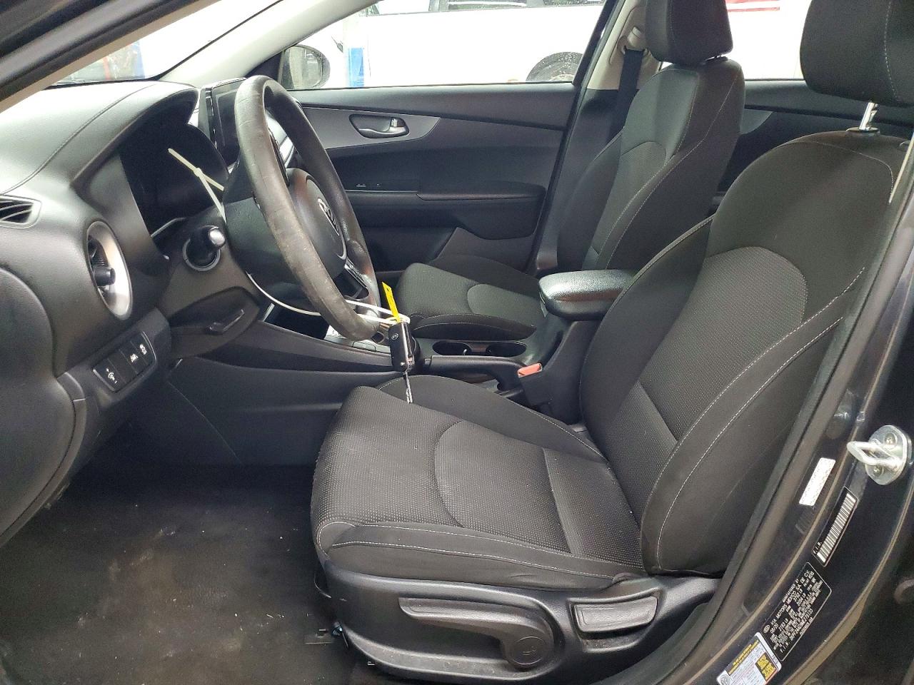 2021 KIA FORTE LXS photo 13