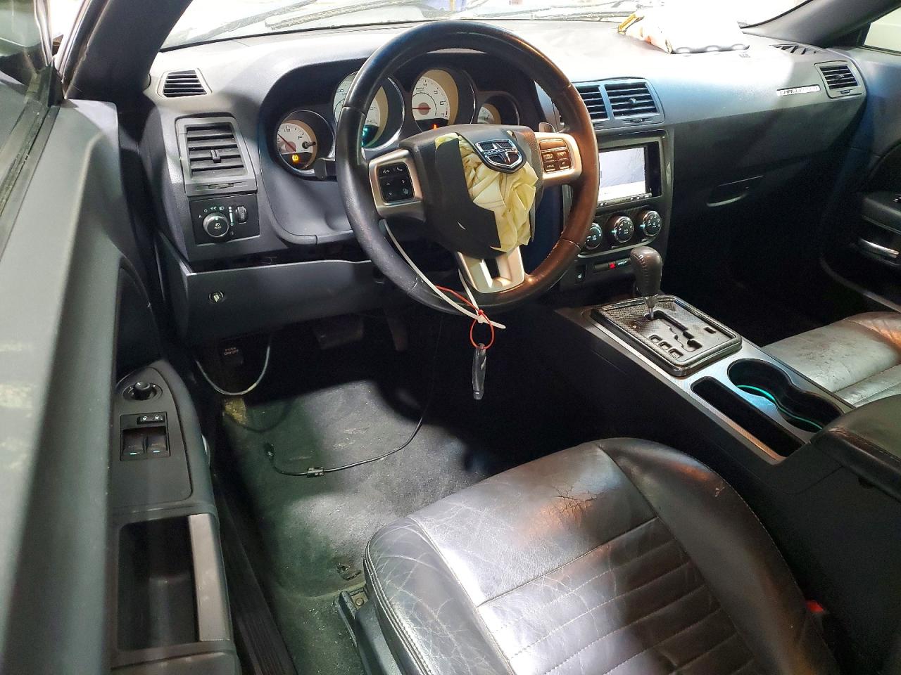 2012 DODGE CHALLENGER SXT photo 22