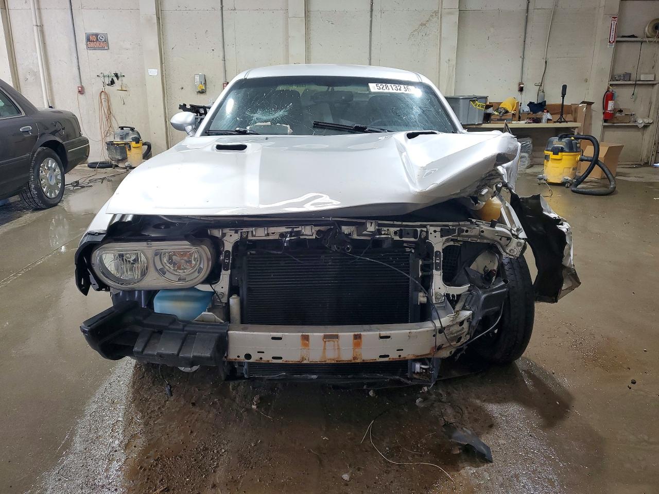 2012 DODGE CHALLENGER SXT photo 13