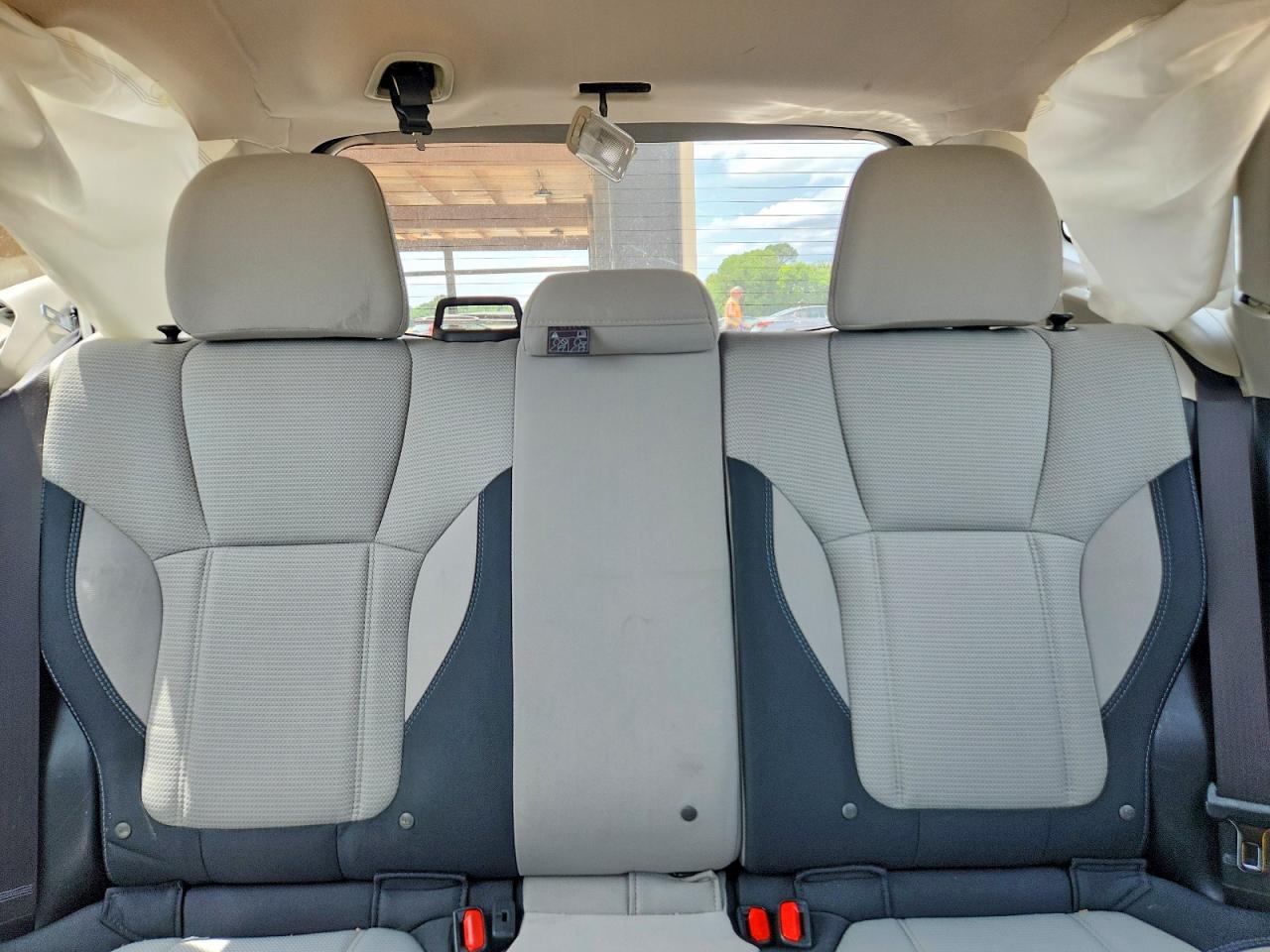 2020 SUBARU FORESTER photo 10