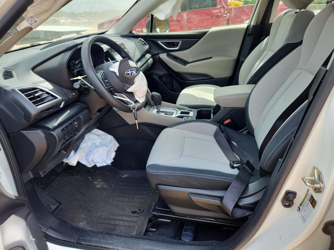 2020 SUBARU FORESTER photo 7