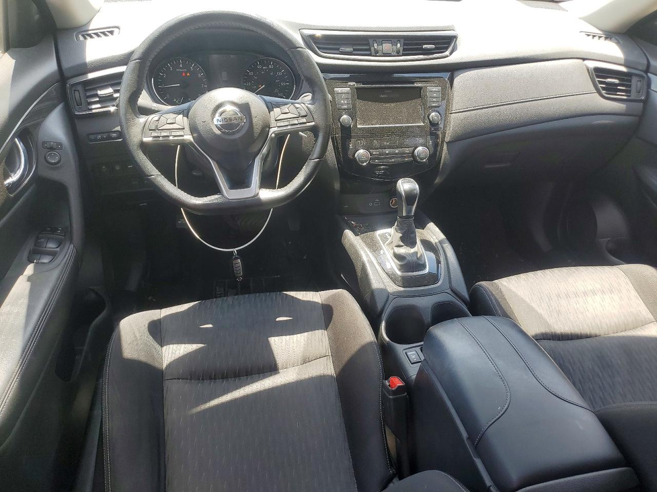 2020 NISSAN ROGUE SV photo 22