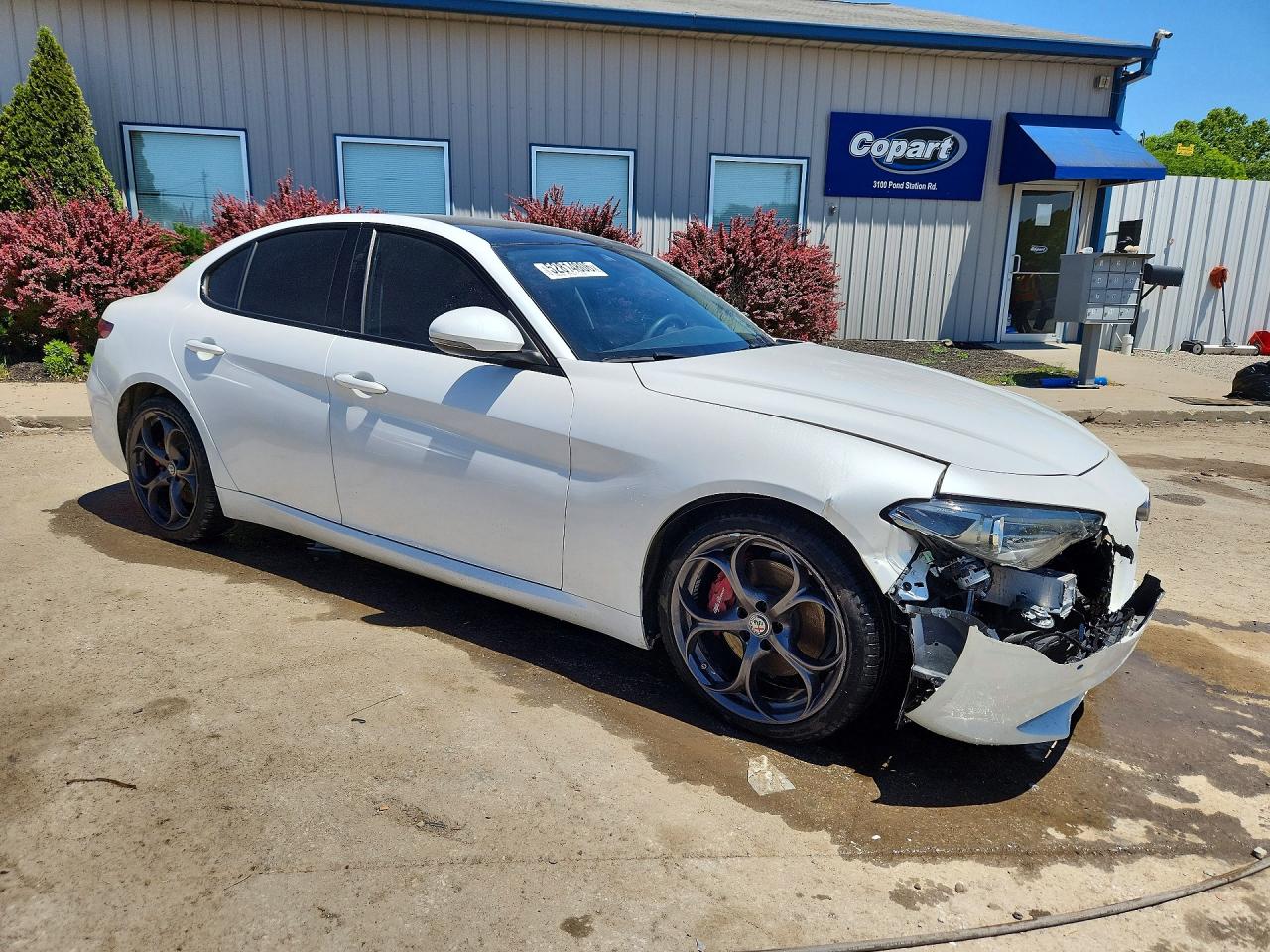 2017 ALFA ROMEO GIULIA TI Q4 photo 10