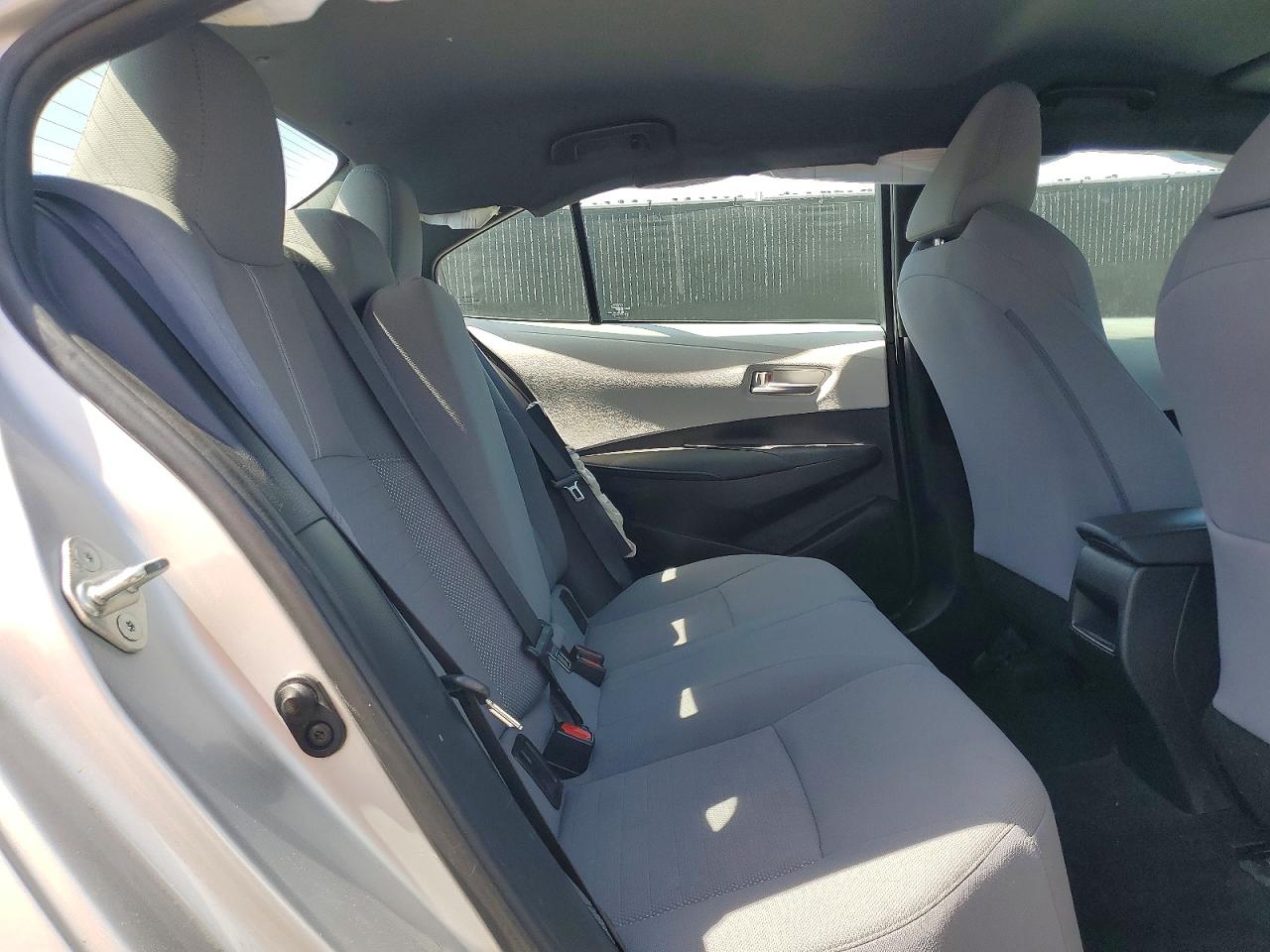 2021 TOYOTA COROLLA SE photo 28