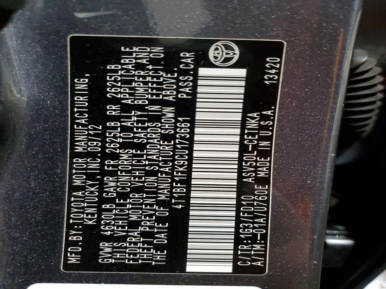 2012 TOYOTA CAMRY LE photo 25