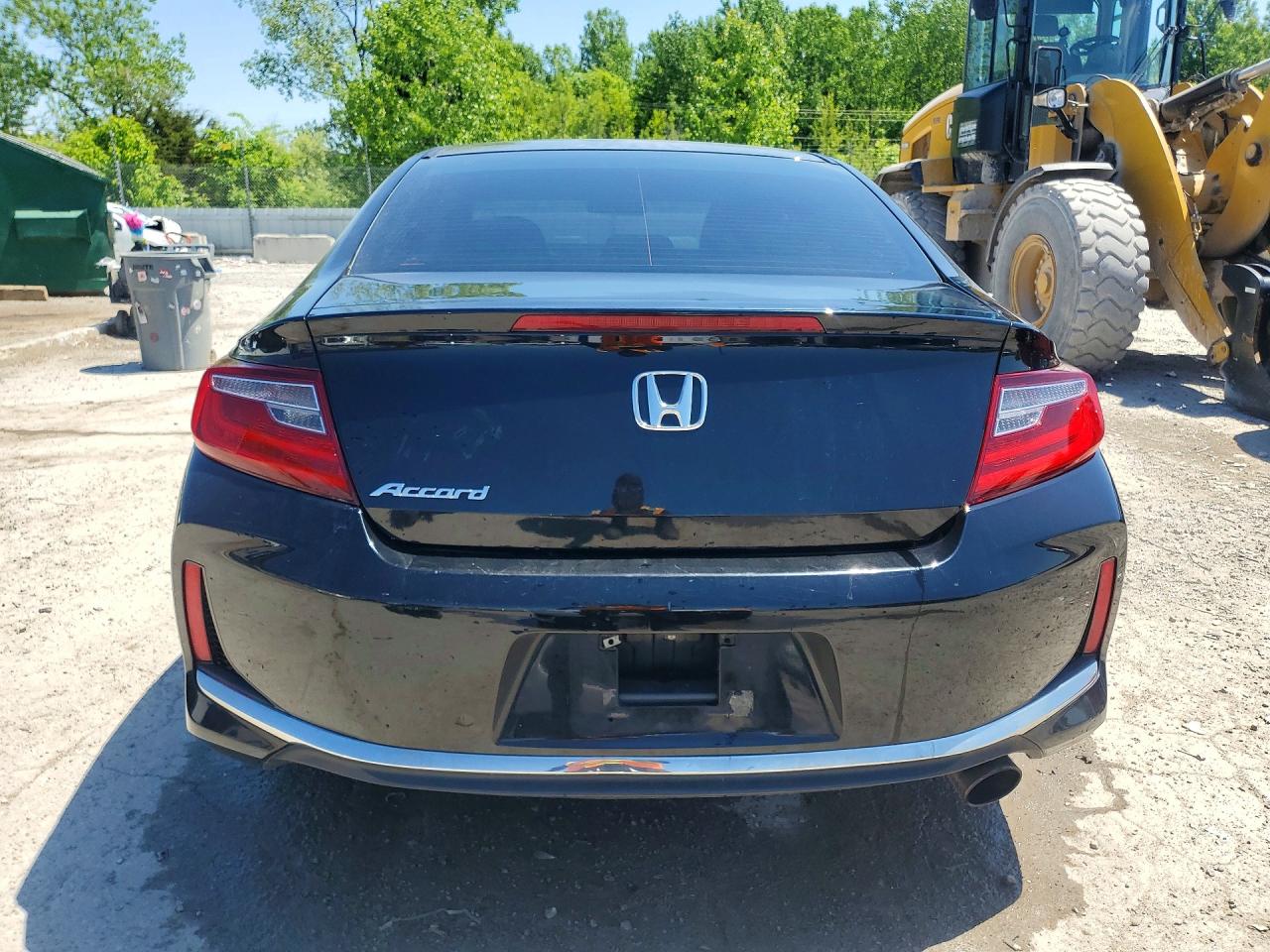2017 HONDA ACCORD LX-S photo 11