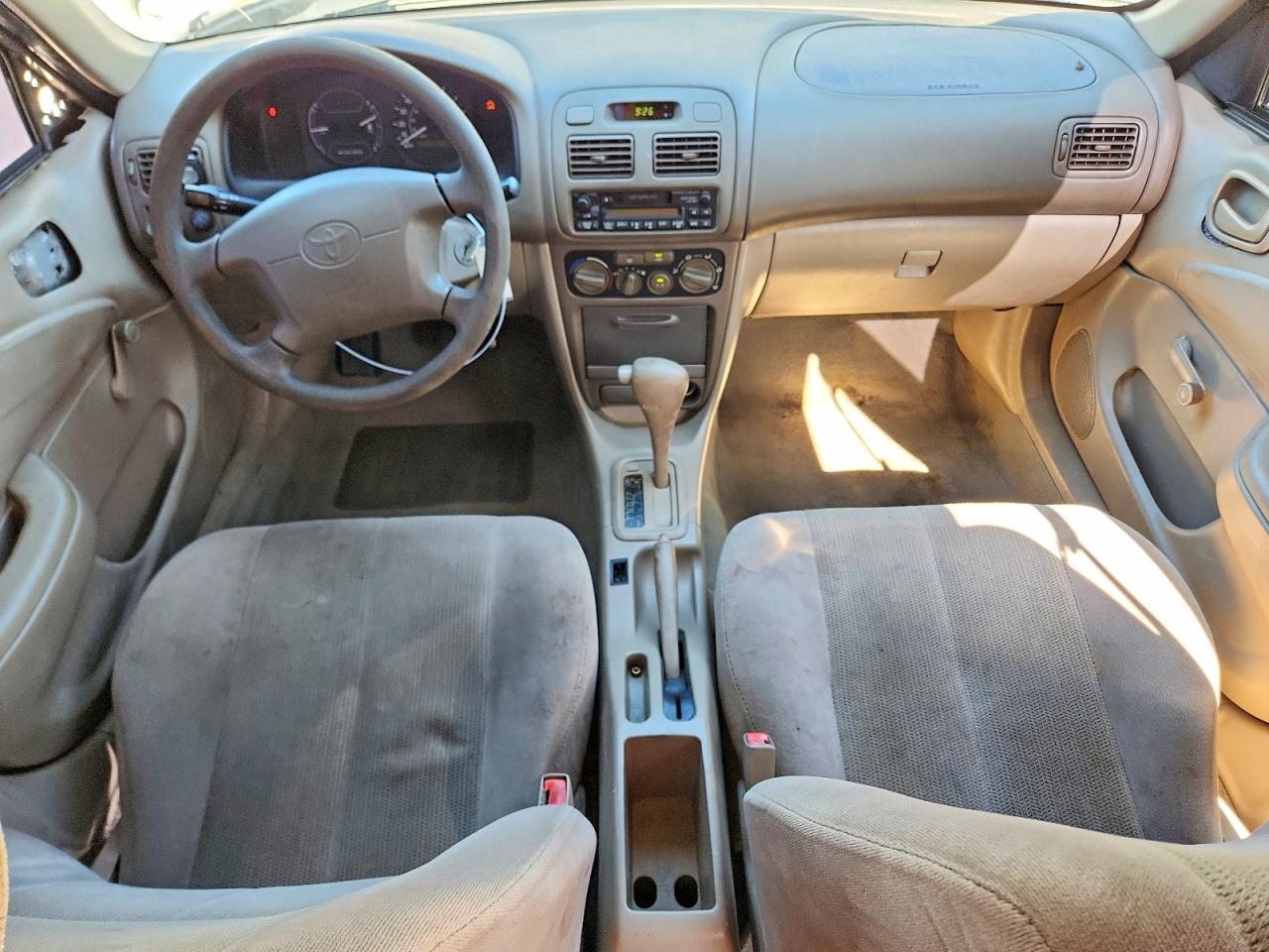 2001 TOYOTA COROLLA CE photo 8
