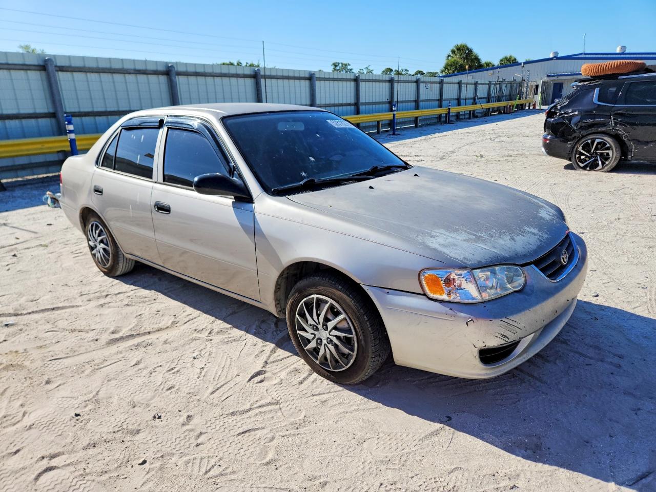2001 TOYOTA COROLLA CE photo 4