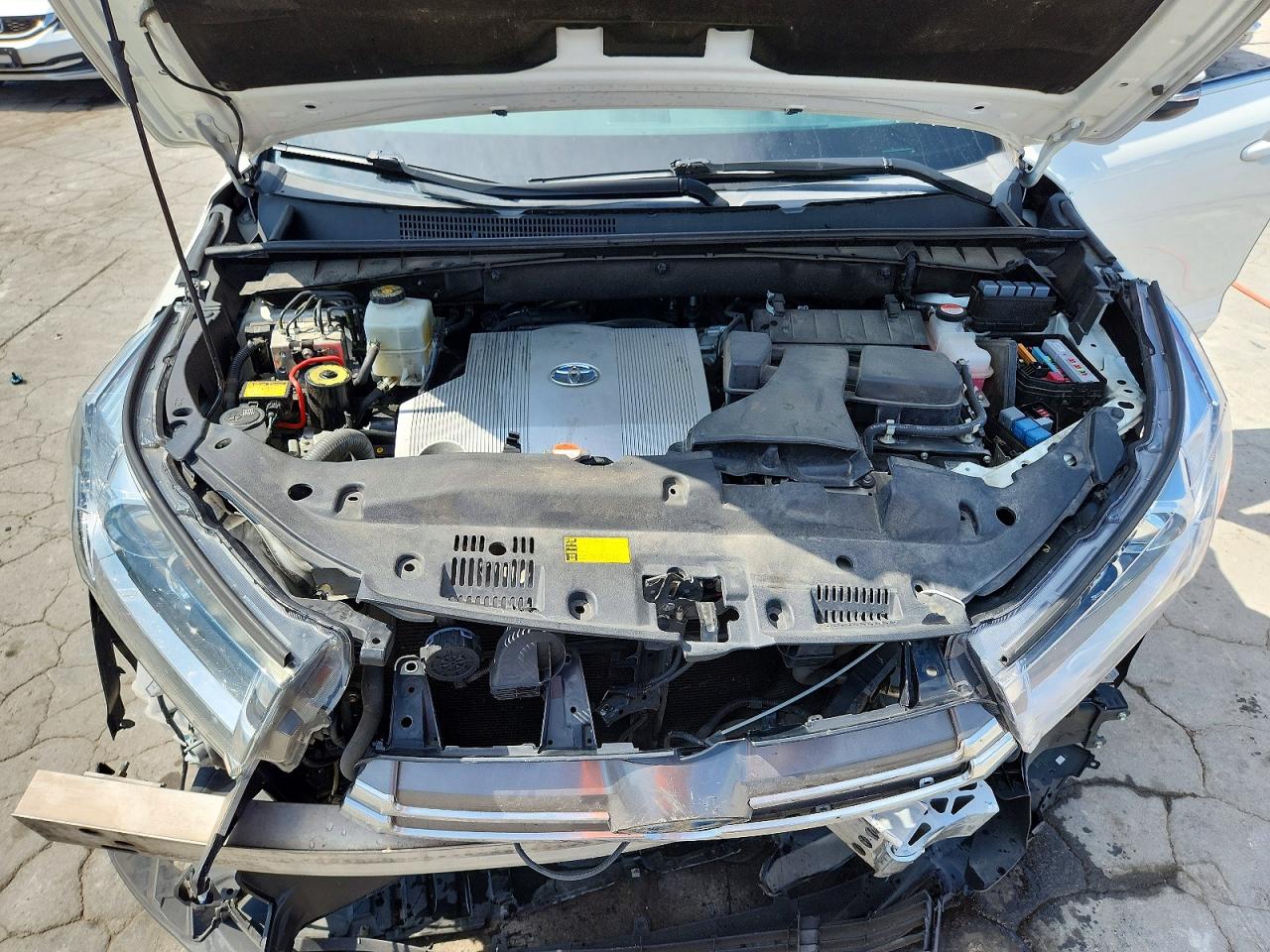 2017 TOYOTA HIGHLANDER HYBRID LIMITED photo 34