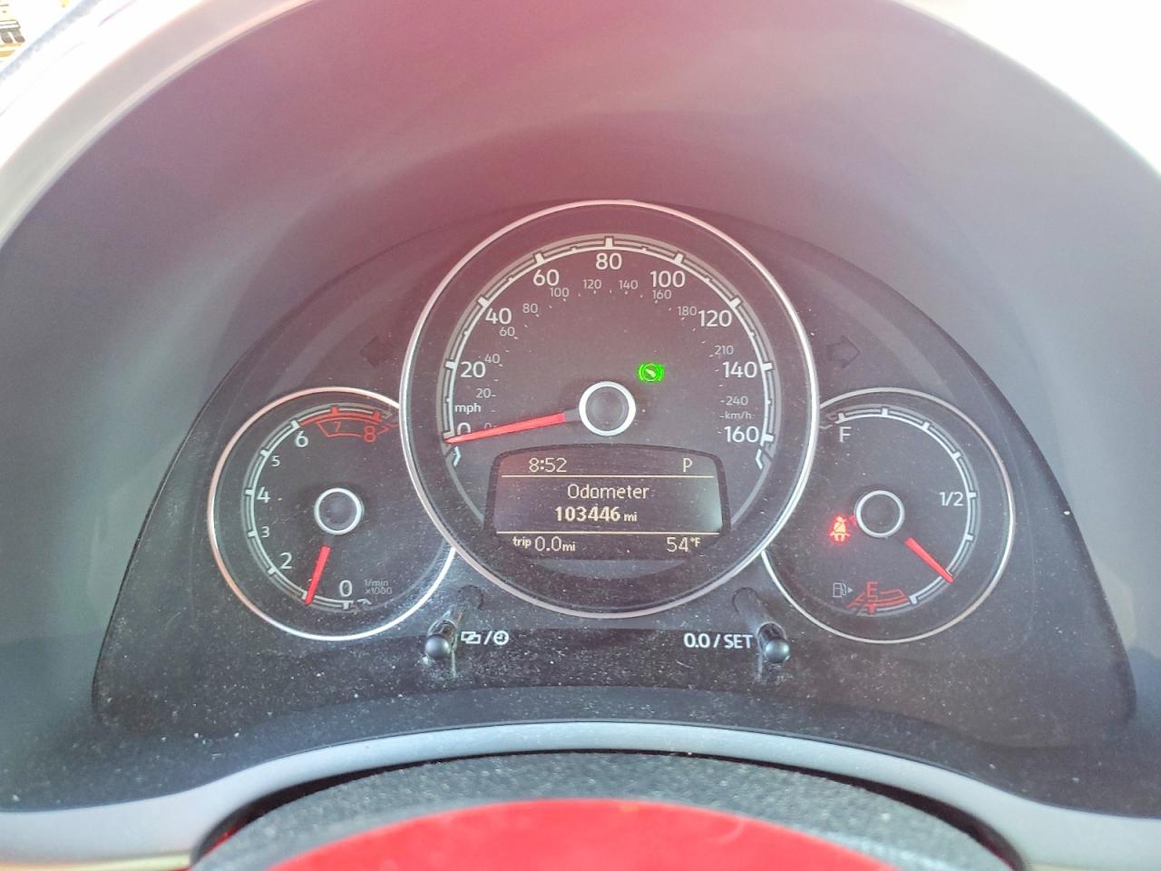 2017 VOLKSWAGEN BEETLE S photo 25