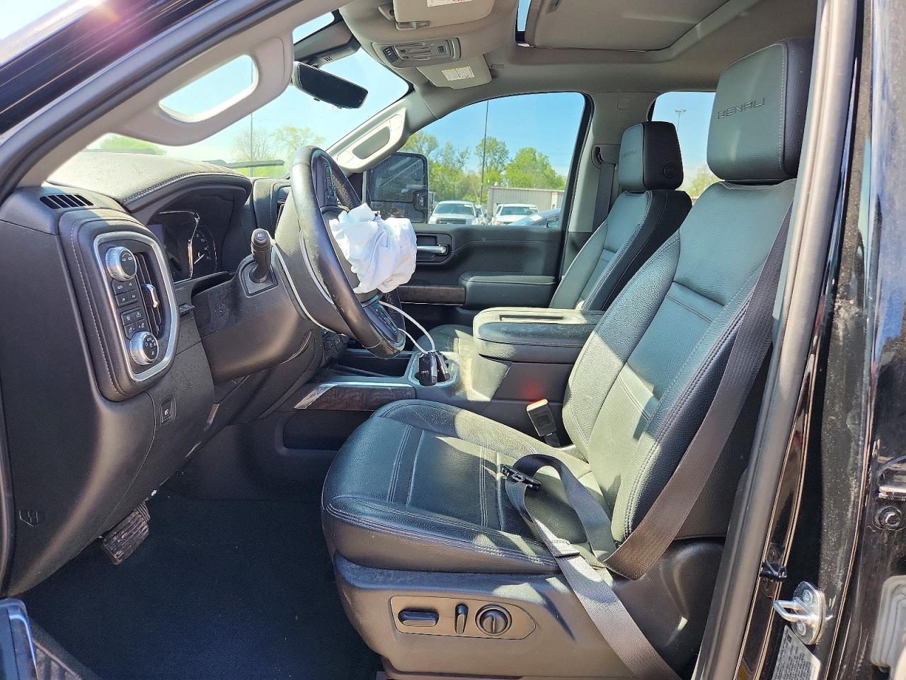 2021 GMC SIERRA K2500 DENALI photo 19