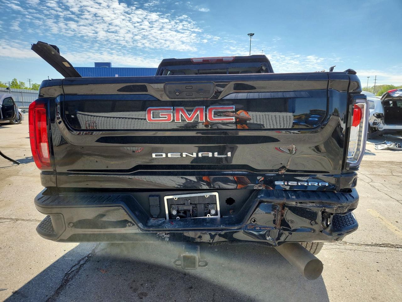 2021 GMC SIERRA K2500 DENALI photo 16