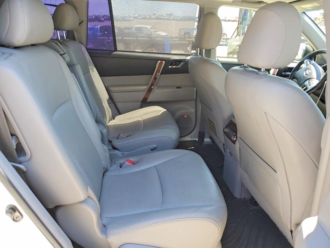 2013 TOYOTA HIGHLANDER HYBRID LIMITED photo 21